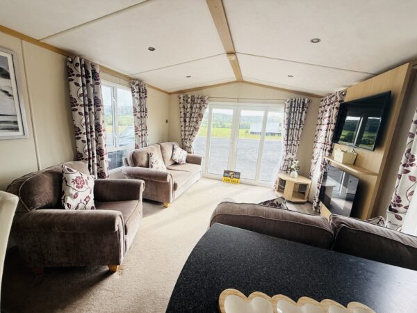 Carnaby Rosedale - Image 7