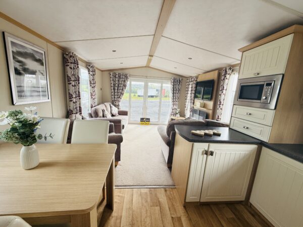 Carnaby Rosedale - Image 17