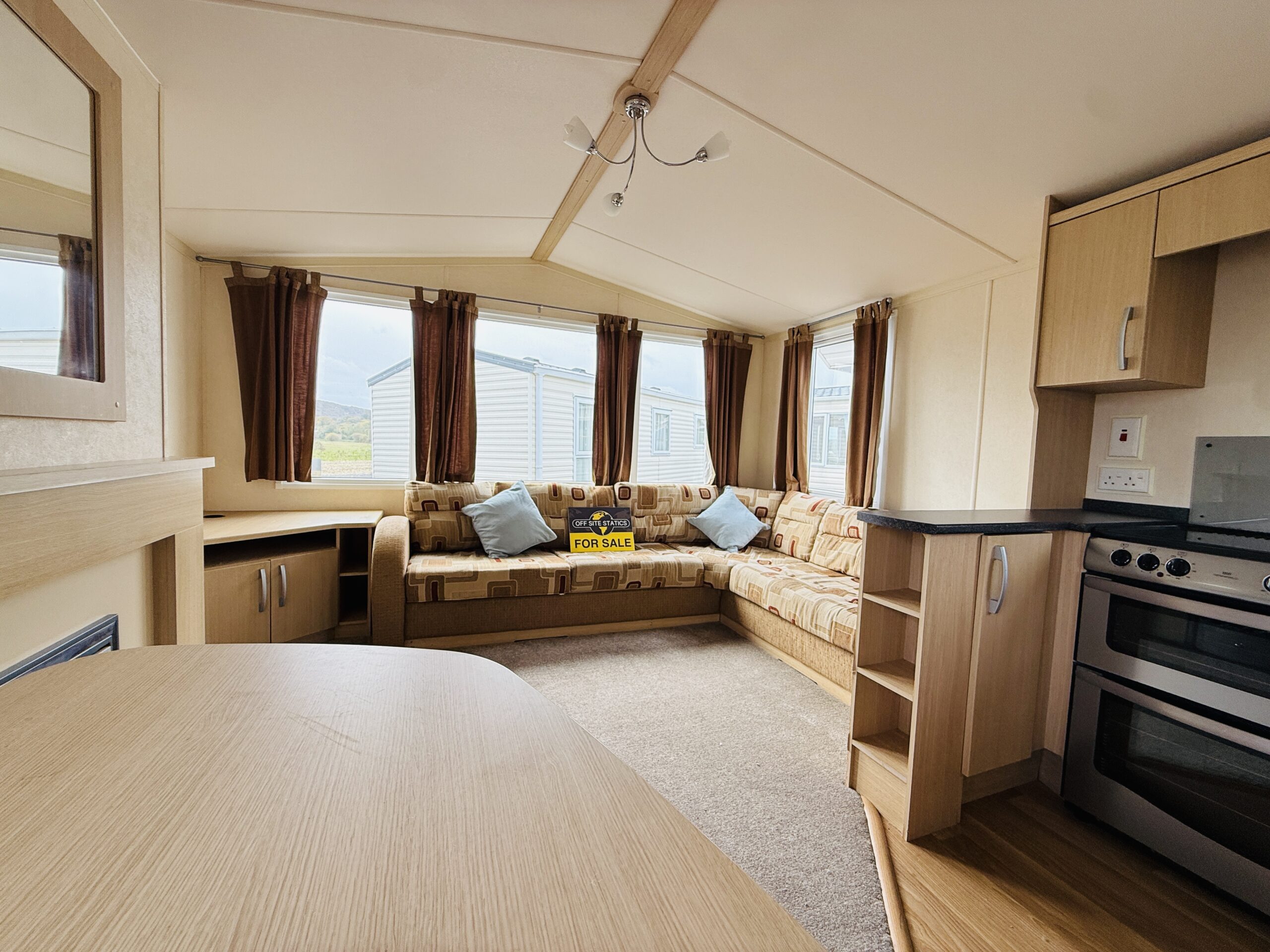 Swift Burgundy - Image 3