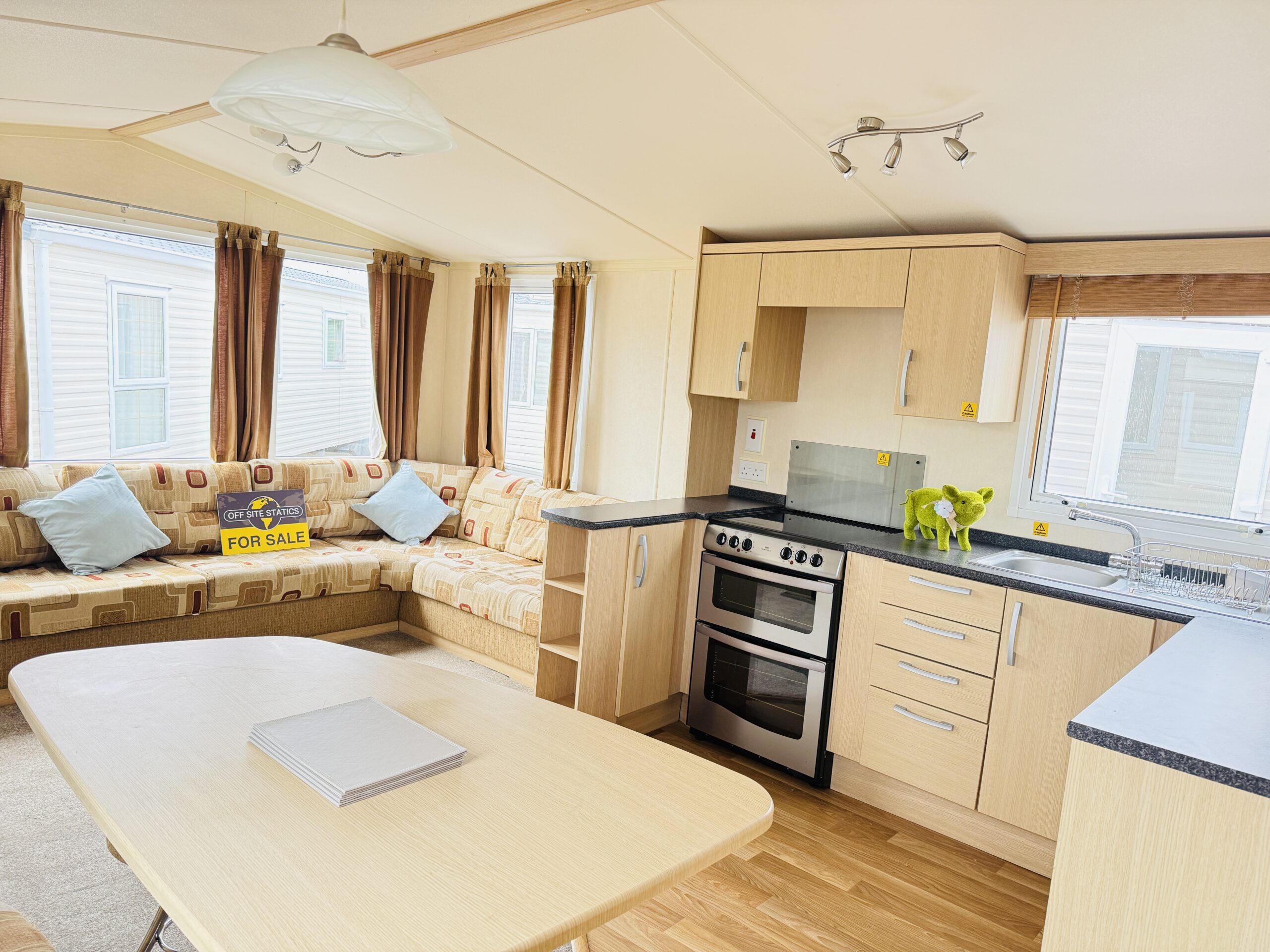 Swift Burgundy - Image 7