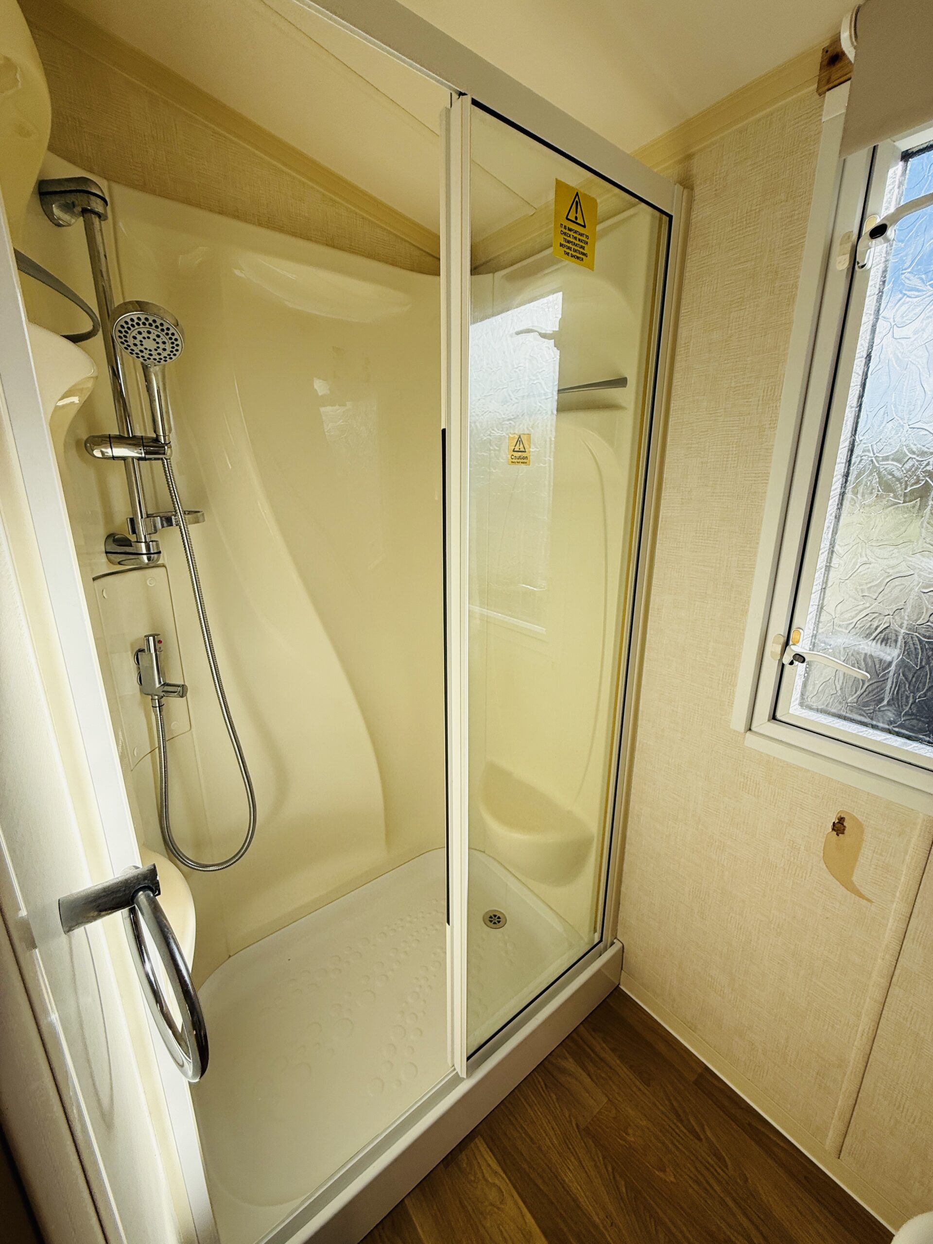 Swift Burgundy - Image 12